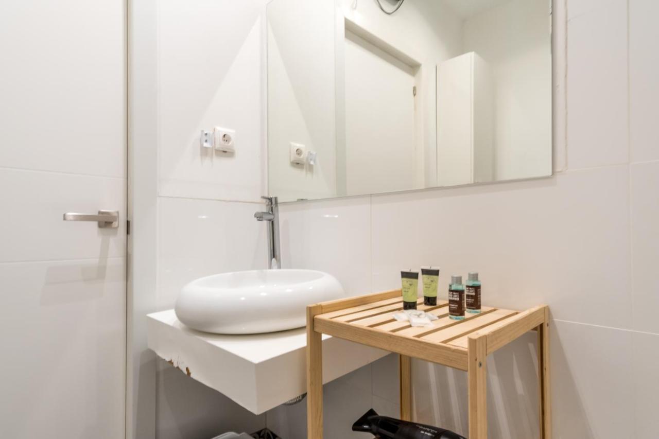 Modern Apartment-1Bedroom 1Bathroom-Tetuan Madrid Exterior foto